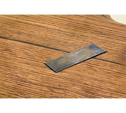apis-dining-table-3