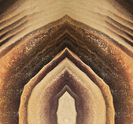 Agatha Lotus | Surface Modern Design by Maison Valentina