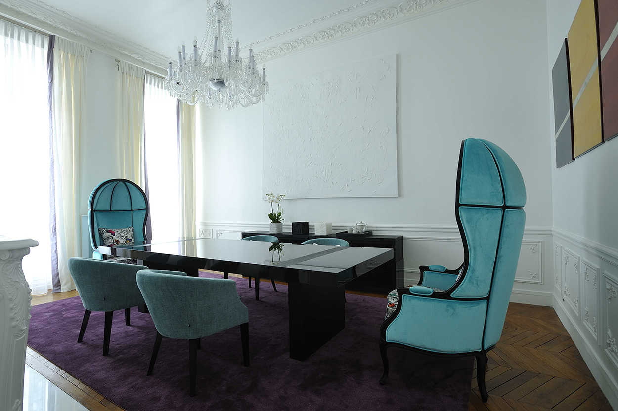 Arty Chic Apartment By PFB Design