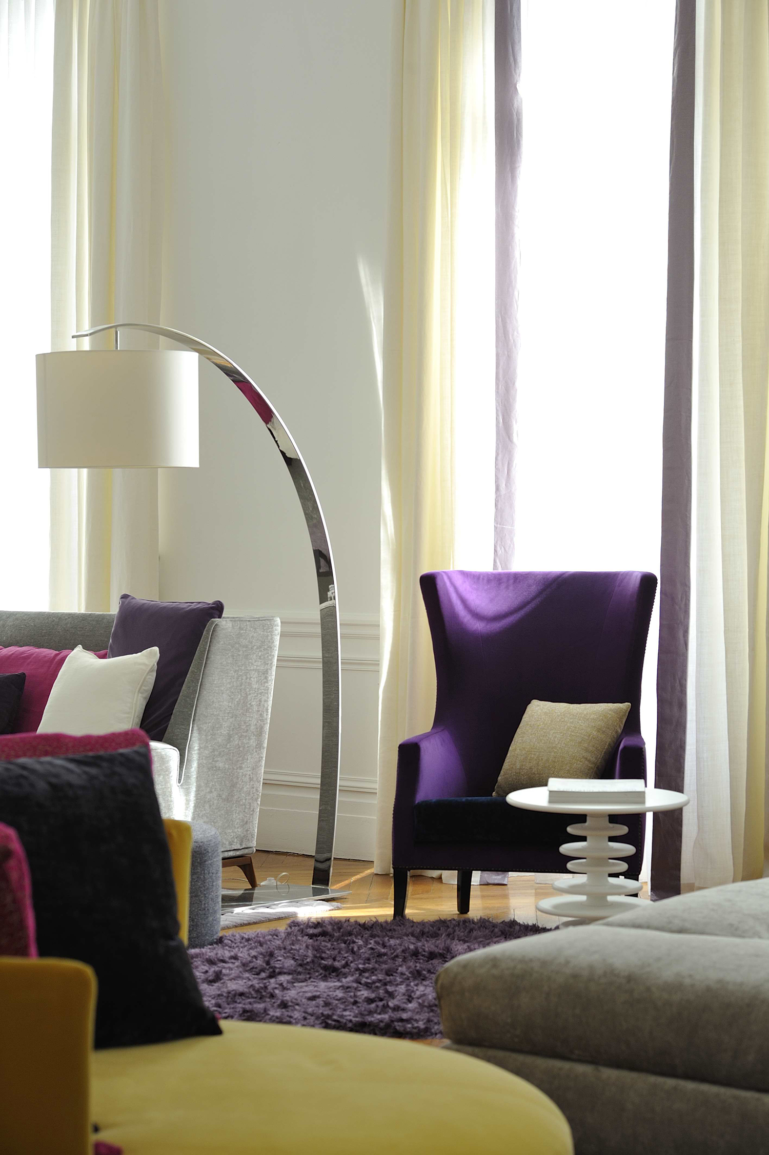 Arty Chic Apartment By PFB Design
